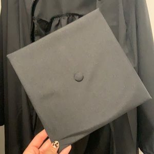 Black graduation cap